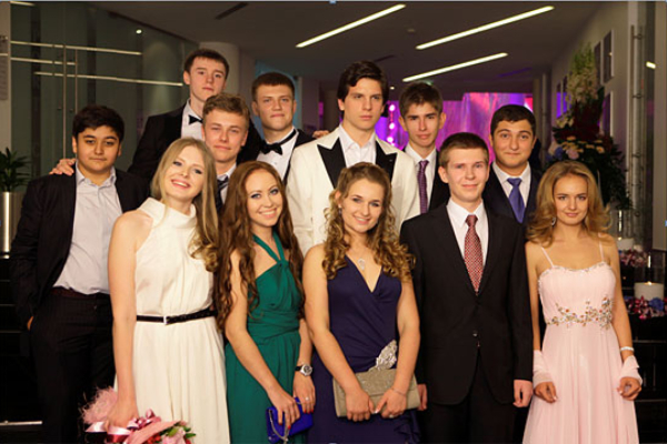 Выпуск 2012 года