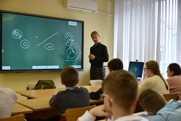 Встреча с руководителем физико-математической школы МИЭМ НИУ ВШЭ Чернацким Сергеем Генриховичем